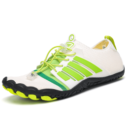 New couple fitness sneakers beach swimming shoes multifunctional outdoor shoes (Color: White)